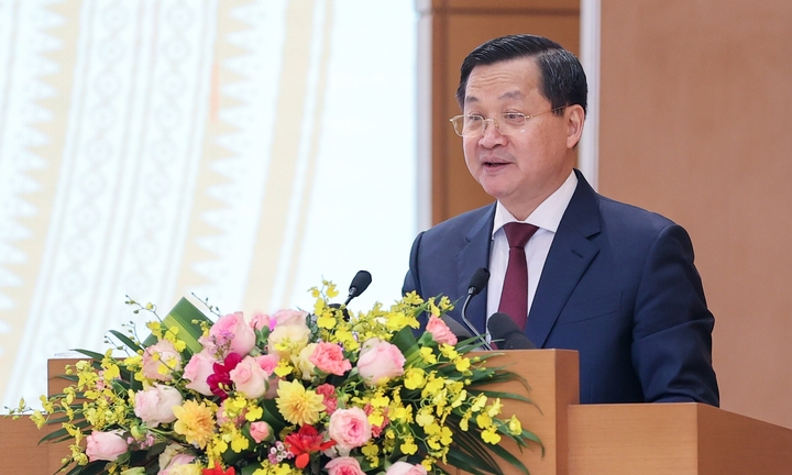 Chính phủ tập trung xử lý 6 tổ chức tín dụng yếu kém, 8 dự án chậm tiến độ