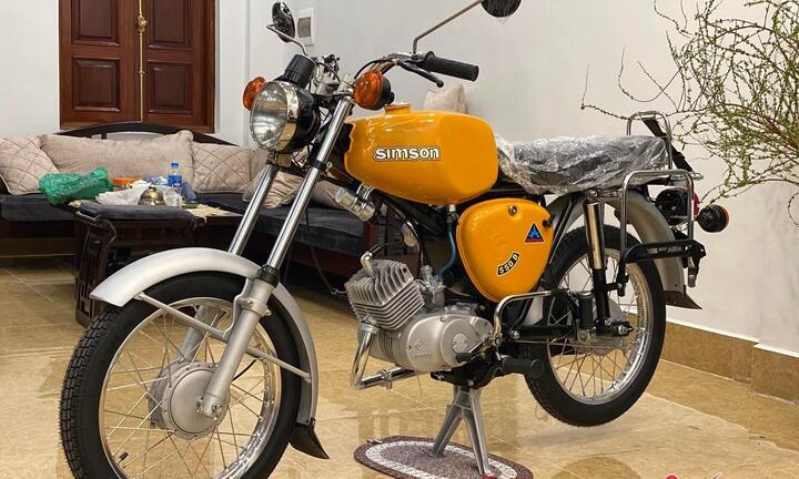 Simson S50 'huyền thoại' độc nhất Việt Nam suốt 46 năm chưa từng lăn bánh