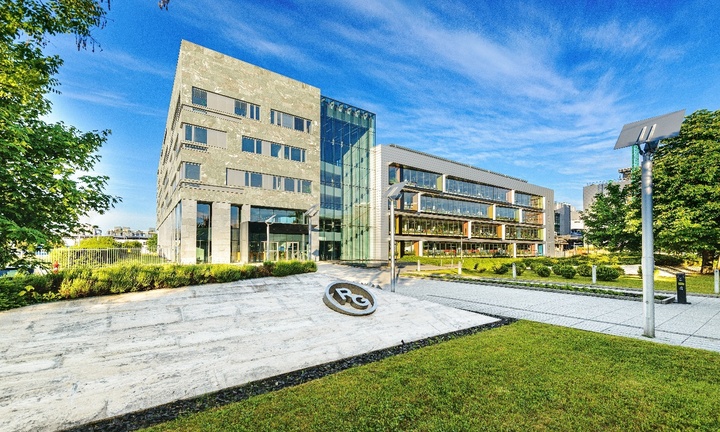 Gedeon Richter kỷ niệm 120 năm thành lập và 66 năm hiện diện tại Việt Nam