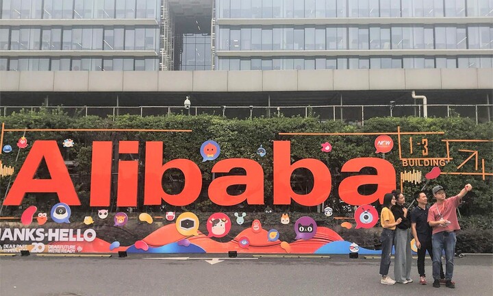 Thương mại điện tử giúp nhiều doanh nghiệp ổn định sau đại dịch