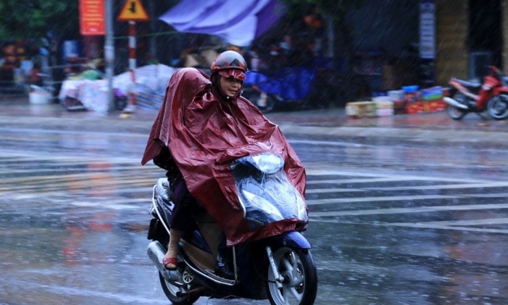 Dự báo thời tiết hôm nay ngày 7/1: Mưa lớn ở Trung Bộ và Tây Nguyên giảm dần