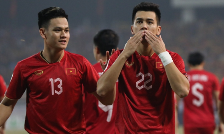 Mua vé xem tuyển Việt Nam đá chung kết AFF Cup 2022 ở đâu, giá bao nhiêu?