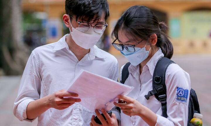 'Chọn đại' tổ hợp môn lớp 10, học sinh hối hận, muốn chọn lại: Bộ GD&ĐT nói gì?