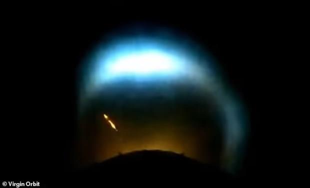 Anh chưa đưa được vệ tinh lên vũ trụ sau 'sự cố bất thường'