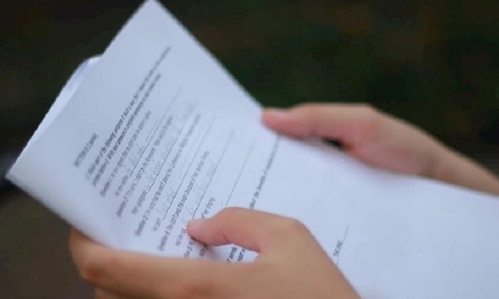 Nữ cán bộ ở Thừa Thiên - Huế làm lộ đề thi học kỳ 1 lớp 12 toàn tỉnh