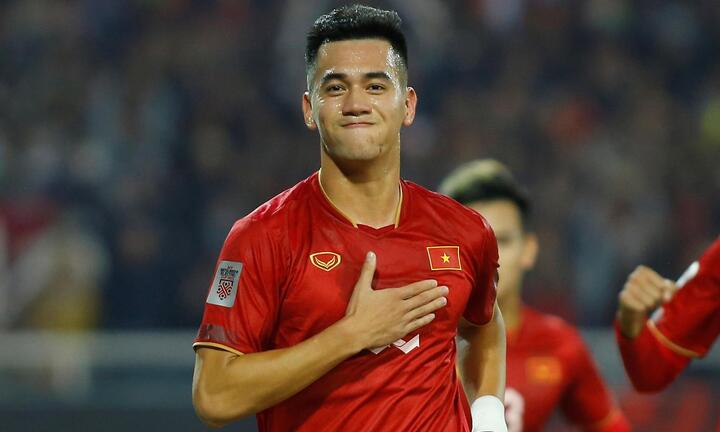 Đội hình tuyển Việt Nam đấu Thái Lan: Tuấn Hải đá cặp với Tiến Linh 