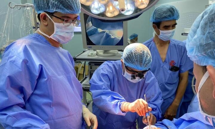 Phát hiện mắc ung thư thận sau 2 năm đau hông