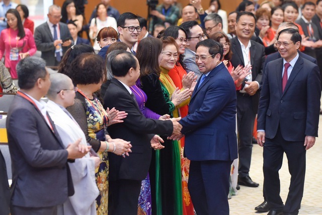 Đưa Việt Nam đến gần hơn với thế giới và mang thế giới đến gần hơn với Việt Nam