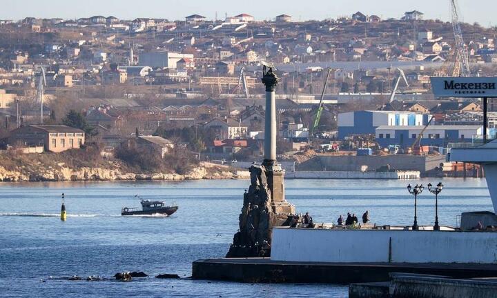 Phòng không Nga bắn hạ UAV gần cảng Sevastopol