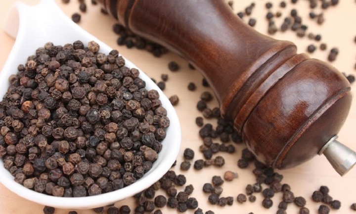 Giá tiêu hôm nay 20/1: Ổn định ở mức 56.000 - 59.000 đồng/kg