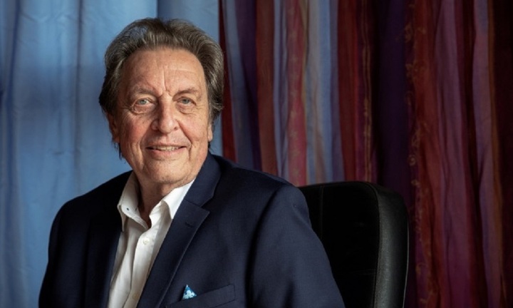 Tỷ phú Elon Musk thuê 100 vệ sĩ bảo vệ bố giữa nỗi lo bắt cóc