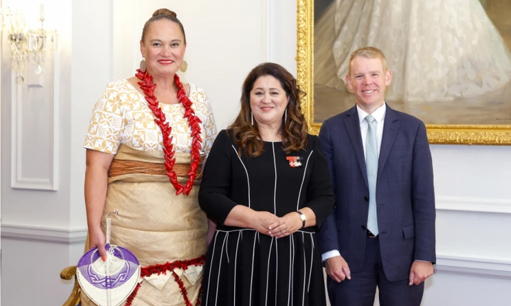 Thủ tướng mới của New Zealand tuyên thệ nhậm chức