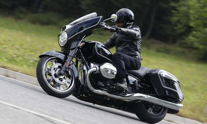 BMW Motorrad đạt doanh số hơn 200.000 xe trong năm 2022