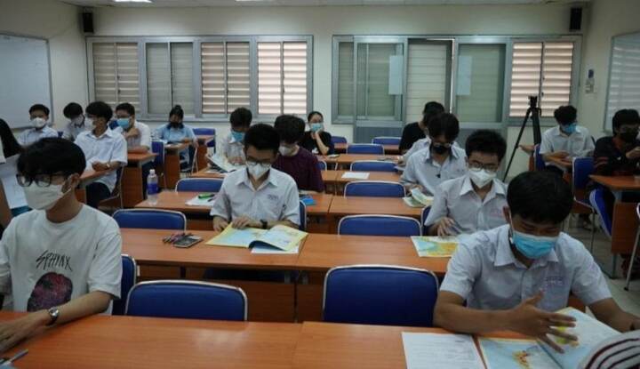 Thi đánh giá năng lực: Học tại các 'lò luyện thi' có cần thiết?