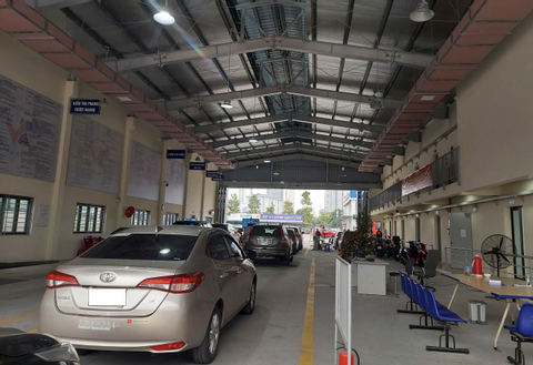Lên phương án mở cửa trở lại trung tâm đăng kiểm duy nhất ở tỉnh Hoà Bình