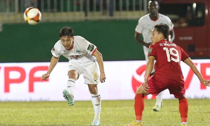 HAGL hòa nhạt nhòa Hồng Lĩnh Hà Tĩnh trên sân nhà