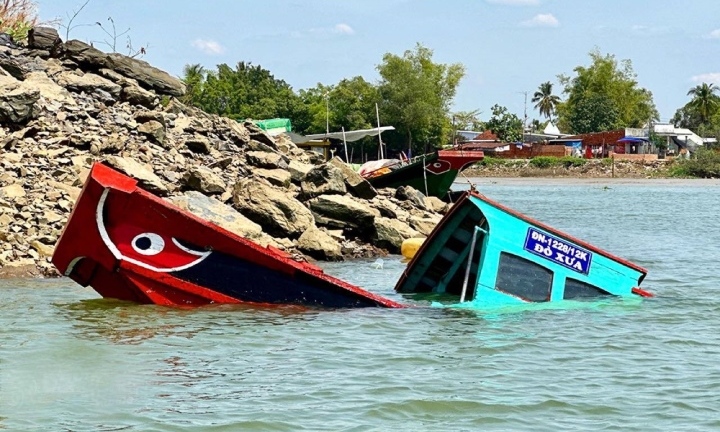 Công an TP Biên Hòa thụ lý vụ tai nạn chết người trên sông Đồng Nai