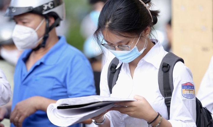 Bộ GD&ĐT bác kiến nghị 'bỏ xét tuyển đại học bằng học bạ'