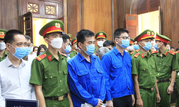 Bị cáo Hoàng Thị Thuý Nga phủ nhận 'lại quả' cho lãnh đạo Sở Y tế TP Cần Thơ