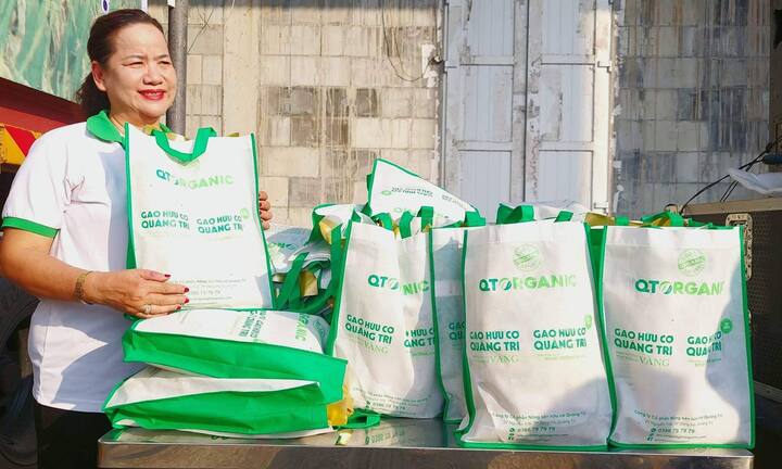 Gạo hữu cơ Quảng Trị lên đường chinh phục trời Âu