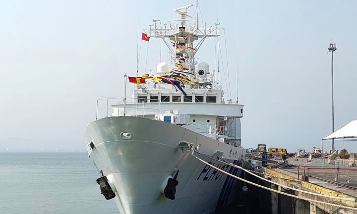 Cận cảnh Tàu tuần tra Lực lượng Bảo vệ bờ biển Nhật Bản vừa cập cảng Đà Nẵng