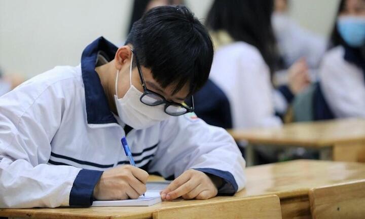 Chỉ tiêu tuyển sinh, lịch thi vào lớp 10 của 3 trường chuyên ở Hà Nội