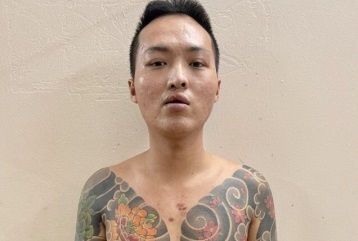 Khởi tố gã cháu trai đâm chết bác ruột vì nghĩ bị 'nhìn đểu'