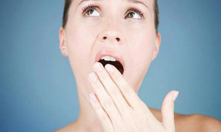 Mẹo vặt chữa khô miệng hiệu quả mà dễ thực hiện