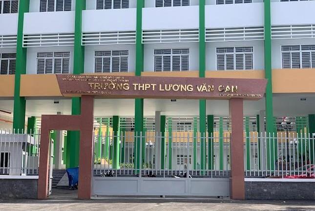 Chuyển công tác hiệu trưởng ký thay mới loạt tổ trưởng, tổ phó