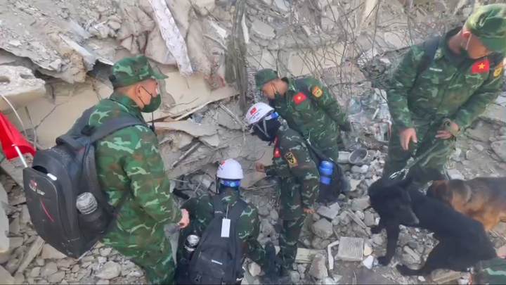 Cận cảnh vị trí có dấu hiệu sự sống tại Thổ Nhĩ Kỳ được QĐND Việt Nam tìm thấy