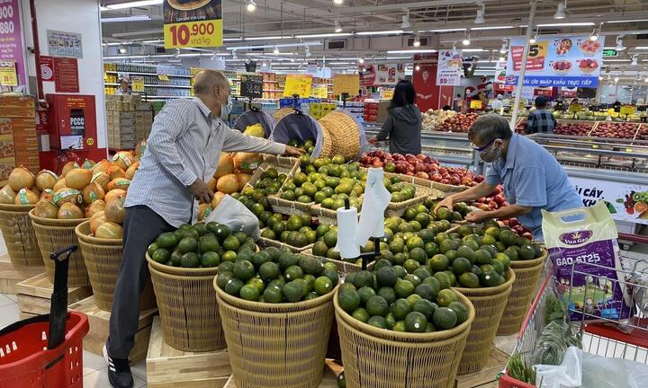 Giá cam sành còn 5.000 đồng/kg, nhiều nơi kêu gọi 'giải cứu'