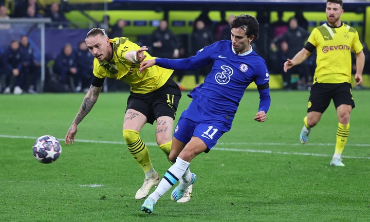 Hàng công bế tắc, Chelsea bại trận trước Dortmund