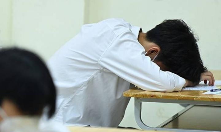 Tuyển sinh lớp 10 bằng 4 môn: Học sinh trầm cảm vì ôn thi 3 - 4 ca/ngày