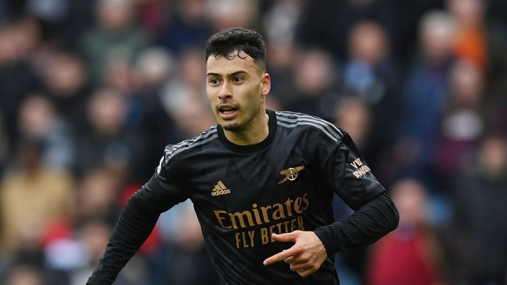 Ghi 2 bàn phút bù giờ, Arsenal thắng kịch tính Aston Villa