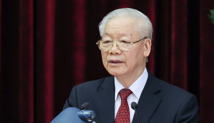 Đất nước cần người tài nhưng tài phải đi liền với đức