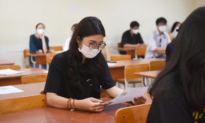 Tuyển sinh lớp 10: Nhân đôi điểm môn Văn, Toán còn phù hợp?