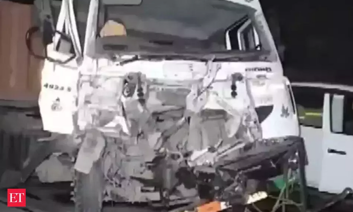 Tai nạn thảm khốc tại Ấn Độ khiến ít nhất 14 người thiệt mạng