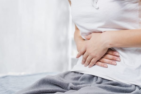 Các mẹo vặt chữa đau bụng hiệu quả mà bạn nên biết