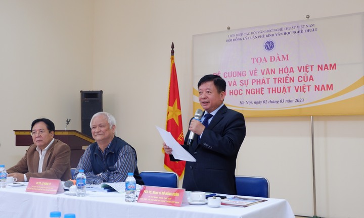 Văn nghệ sĩ cần không ngừng vượt lên để phát huy giá trị Đề cương văn hóa