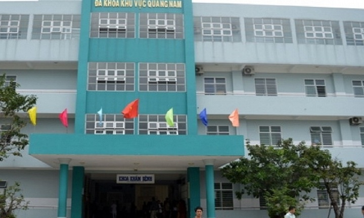 Nữ bệnh nhân 60 tuổi rơi từ tầng cao bệnh viện tử vong 