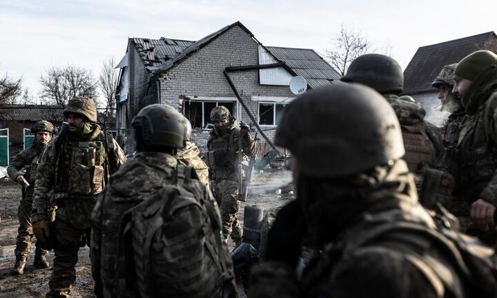 Nga siết chặt vòng vây, Ukraine sẽ cầm cự được bao lâu ở Bakhmut?