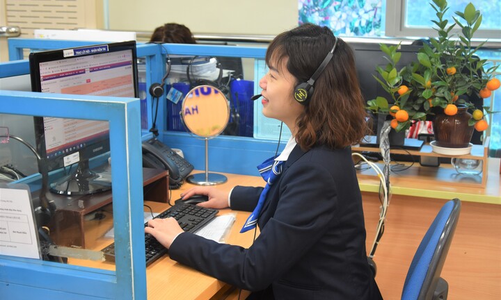 Điện thoại viên ngành điện: Nhịp cầu kết nối khách hàng