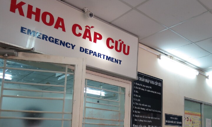 Vạch màn kịch 'con cấp cứu, chuyển tiền gấp' của nhóm lừa phụ huynh 240 triệu 