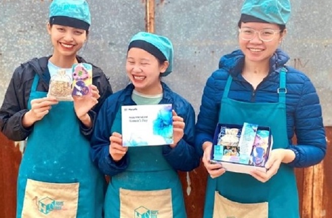 Manulife Việt Nam đồng hành cùng HopeBox nhằm tôn vinh ngày Quốc tế Phụ nữ 2023