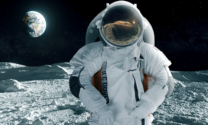 NASA sắp ra mắt bộ đồ phi hành gia cho sứ mệnh Mặt Trăng