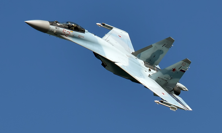 Iran xác nhận hoàn tất thỏa thuận mua tiêm kích Su-35 của Nga