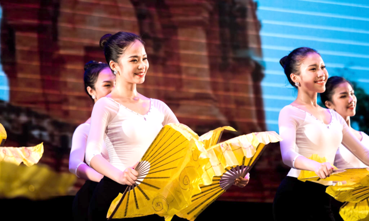 Đề xuất nghệ sĩ nhân dân tương đương tiến sĩ: Các trường nghệ thuật xin cơ chế