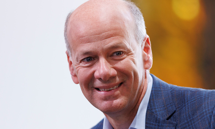 24 giờ trước khi phá sản, CEO Silicon Valley Bank gọi điện trấn an khách hàng