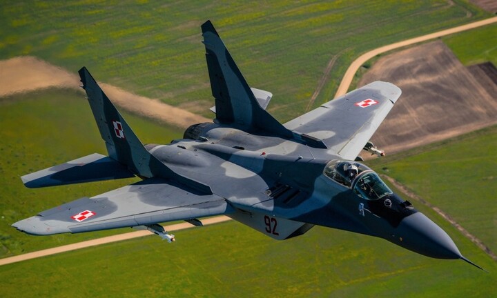 Ba Lan sẽ trở thành quốc gia NATO đầu tiên gửi chiến đấu cơ cho Ukraine