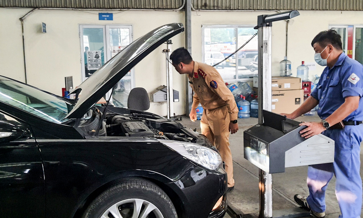 Bộ Quốc phòng cử 30 đăng kiểm viên hỗ trợ Cục Đăng kiểm Việt Nam